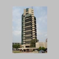 Price Tower, Bartlesville (built 1952-56), photo John aus Tulsa, USA - Flickr (Wikipedia).jpg
